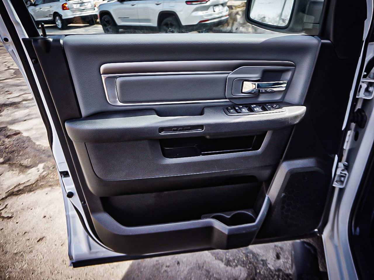 vehicle-image