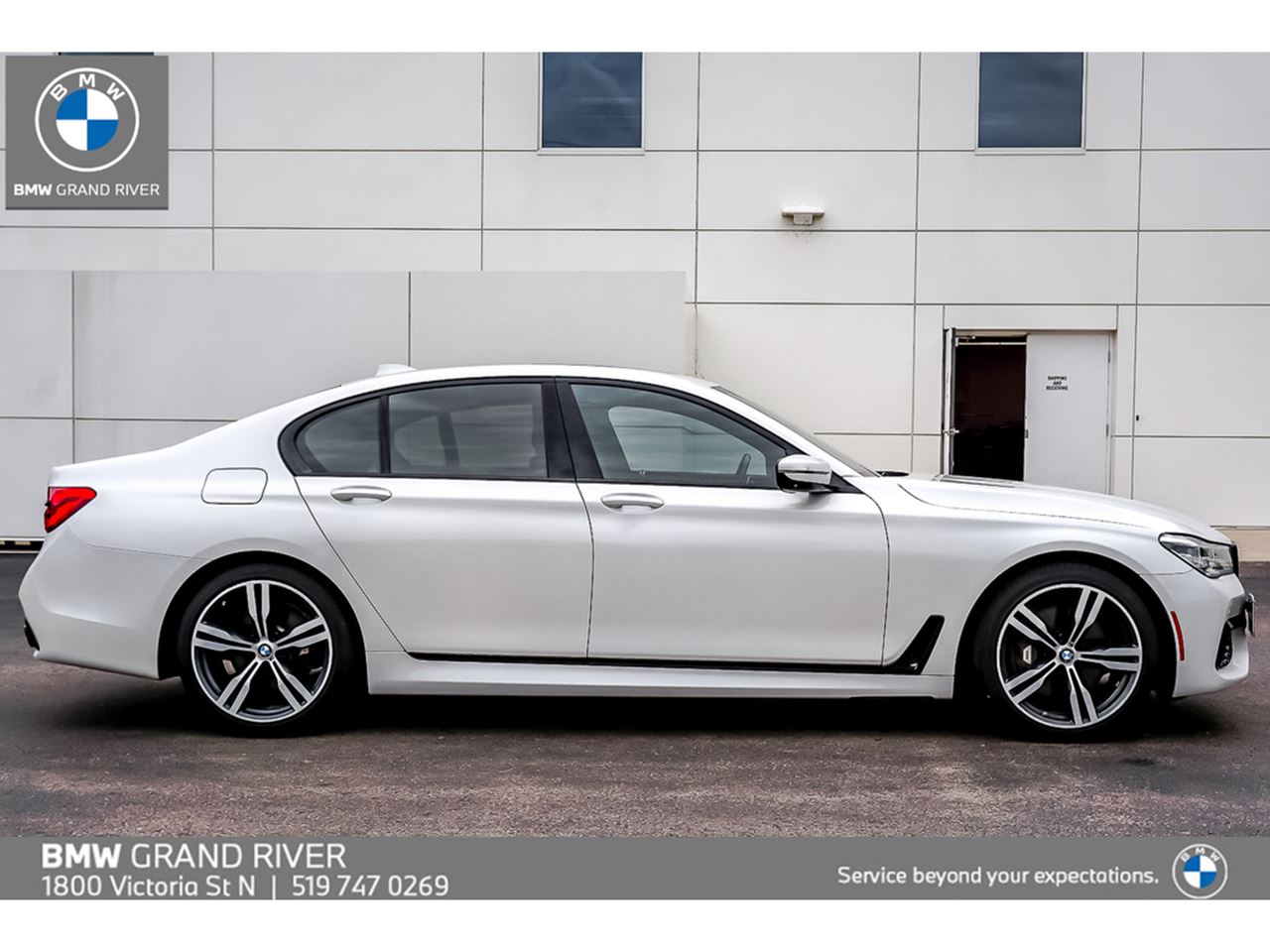 2016 BMW 750