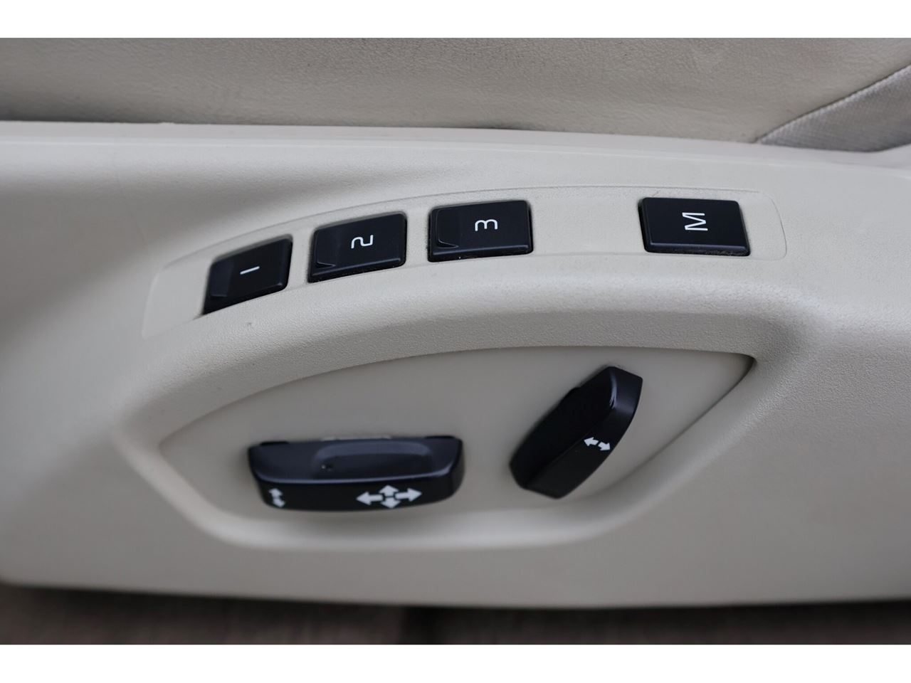 vehicle-image