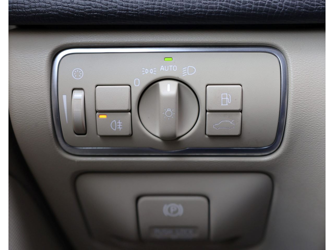 vehicle-image