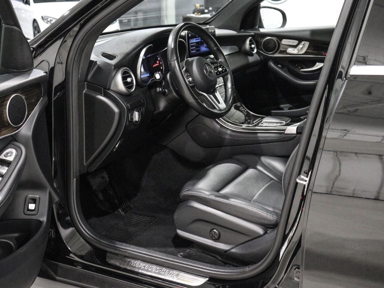 vehicle-image